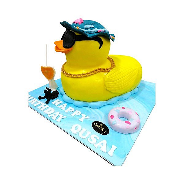 Duck-shaped cake